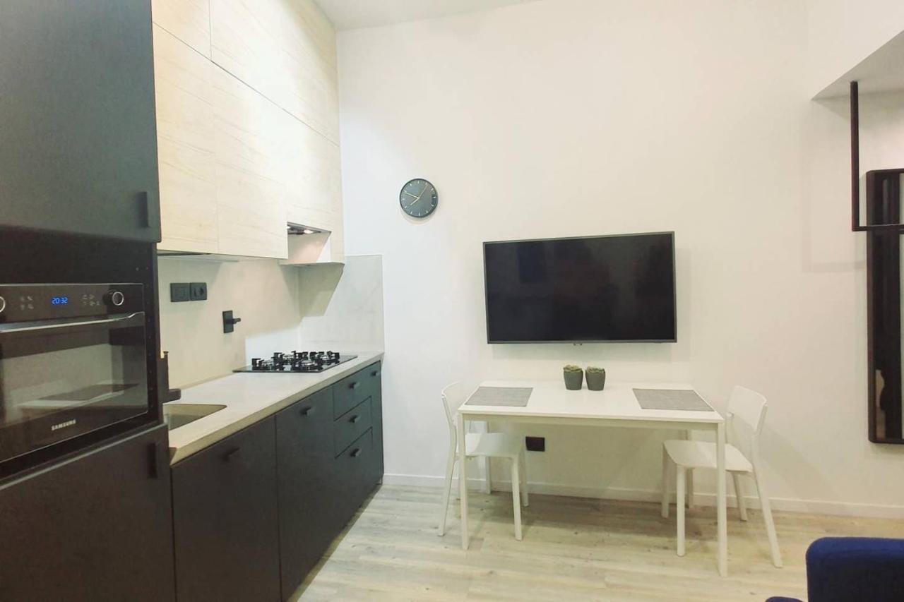 Joivy Heart Of The City 1 Bed Apt Near Castle Belvedere Cenova Dış mekan fotoğraf